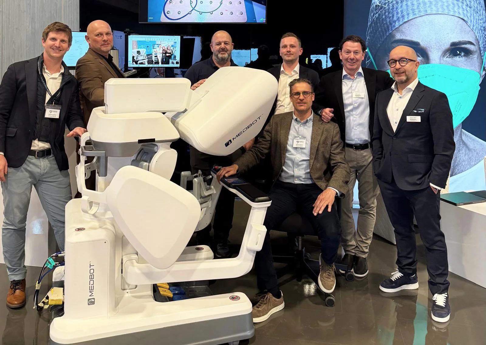 DACH Medical Group, Toumai Operationsroboter
